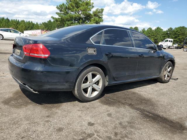Photo 3 from auction – 2015 VOLKSWAGEN PASSAT S with VIN 1VWAT7A30FC118440