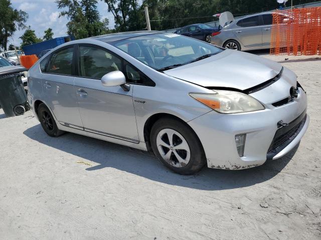 Photo 4 from auction – 2013 TOYOTA PRIUS with VIN JTDKN3DU9D1674138