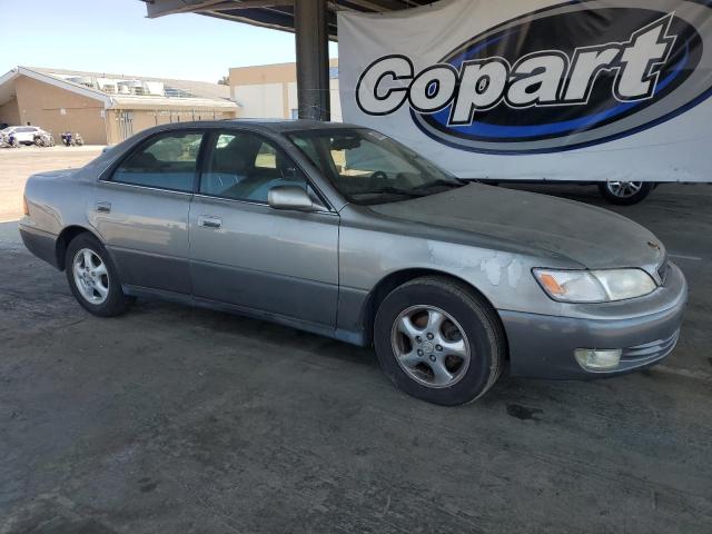 Photo 4 from auction – 1998 LEXUS ES 300 with VIN JT8BF28G7W5034502