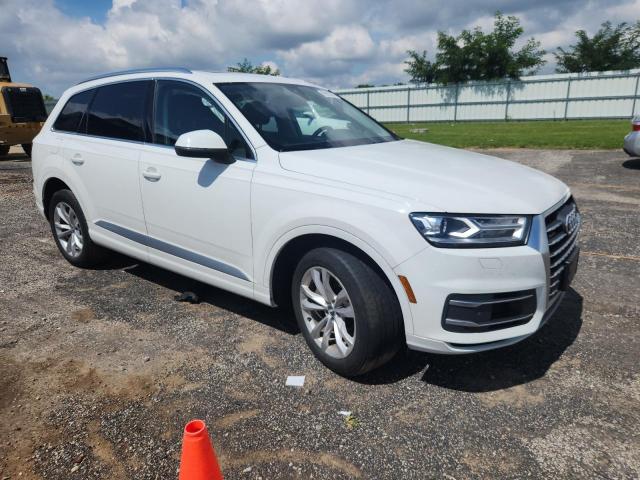 Photo 4 from auction – 2018 AUDI Q7 PREMIUM with VIN WA1LAAF70JD028471