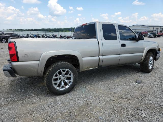 Photo 3 from auction – 2003 CHEVROLET SILVERADO K1500 with VIN 1GCEK19V13E273220