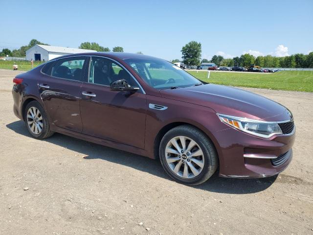 Photo 4 from auction – 2017 KIA OPTIMA LX with VIN 5XXGT4L33HG132828