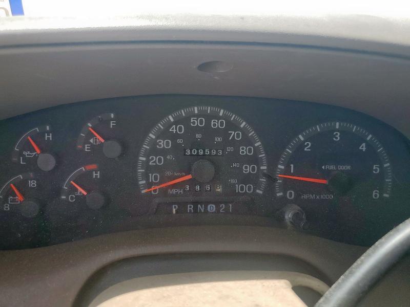 Photo 9 from auction – 1998 FORD F150 with VIN 1FTRX17L7WKA85361