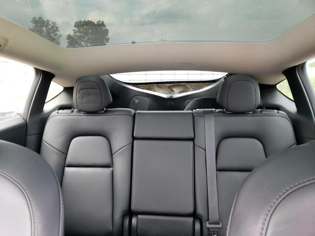 Photo 10 from auction – 2022 TESLA MODEL Y with VIN 7SAYGDEE3NF423242