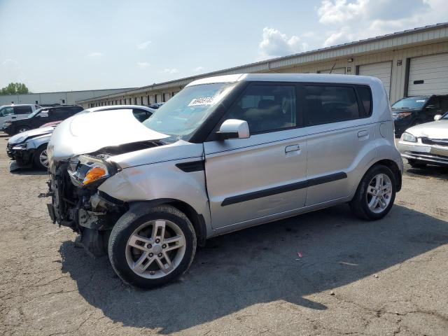 KIA SOUL + 2010 with VIN KNDJT2A2XA7703346 - Photo from auction