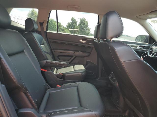 Photo 11 from auction – 2018 VOLKSWAGEN ATLAS SE with VIN 1V2LR2CA7JC541497