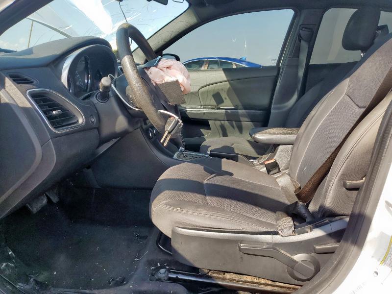 Photo 7 from auction – 2012 CHRYSLER 200 LX with VIN 1C3CCBAB2CN215391