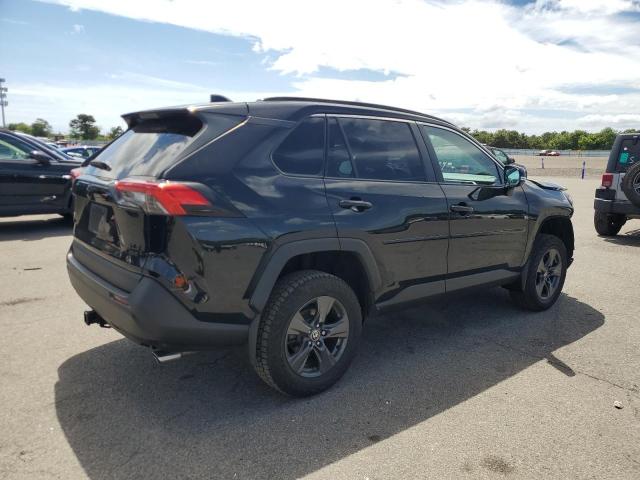 Photo 3 from auction – 2021 TOYOTA RAV4 XLE with VIN 2T3P1RFV4MC203351