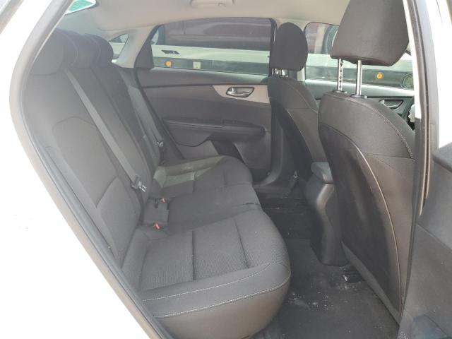 Photo 10 from auction – 2021 KIA FORTE FE with VIN 3KPF24AD0ME395100