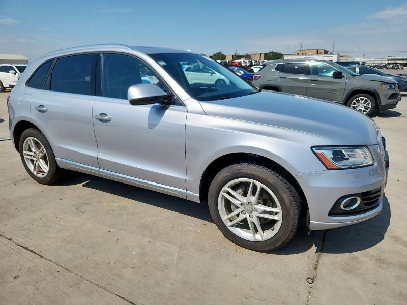 Photo 4 from auction – 2017 AUDI Q5 PREMIUM with VIN WA1C2AFP1HA097968