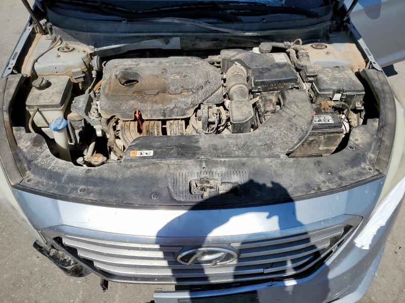 Photo 11 from auction – 2016 HYUNDAI SONATA SE with VIN 5NPE24AF7GH299610