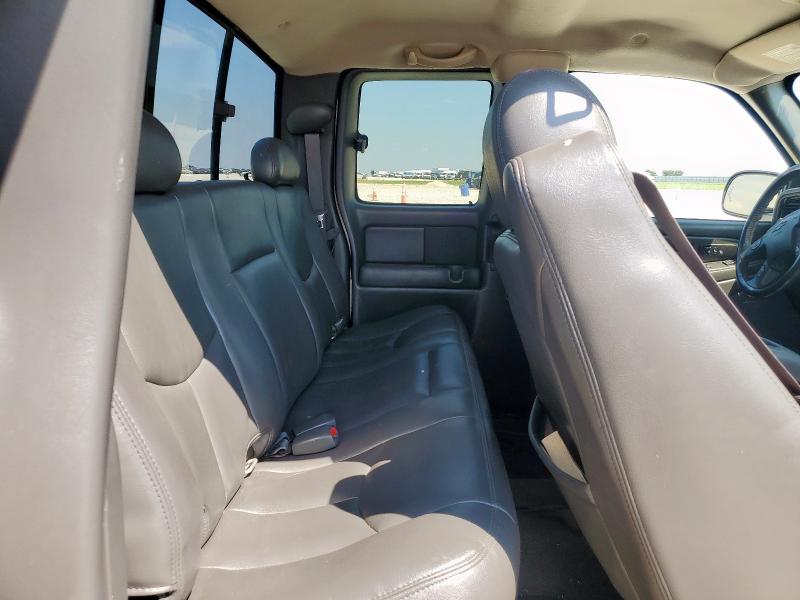 Photo 10 from auction – 2005 CHEVROLET SILVERADO with VIN 2GCEC19T851185801