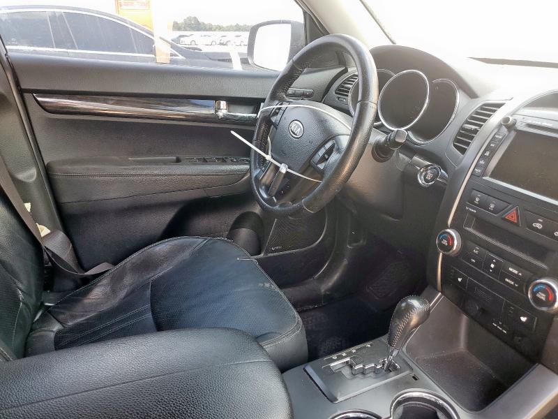 Photo 7 from auction – 2012 KIA SORENTO EX with VIN 5XYKU4A64CG227598