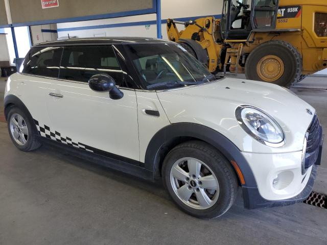 Photo 4 from auction – 2016 MINI COOPER with VIN WMWXP5C55G2D15406