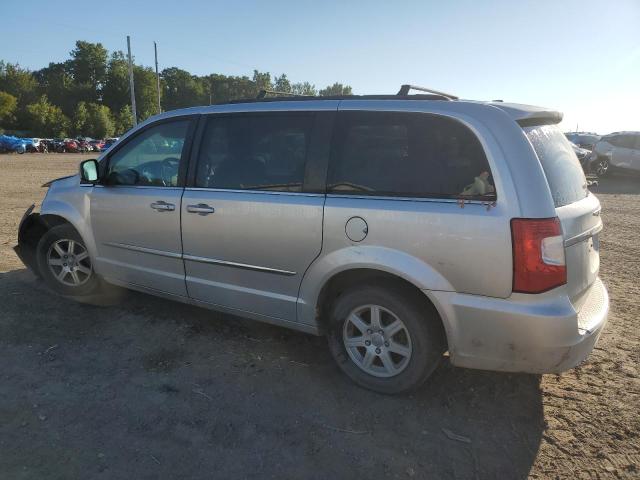 Photo 2 from auction – 2012 CHRYSLER TOWN & COU with VIN 2C4RC1BG3CR301192