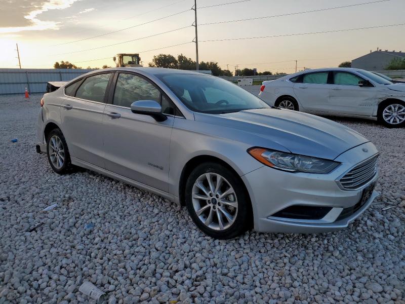 Photo 4 from auction – 2017 FORD FUSION SE with VIN 3FA6P0LU3HR384166