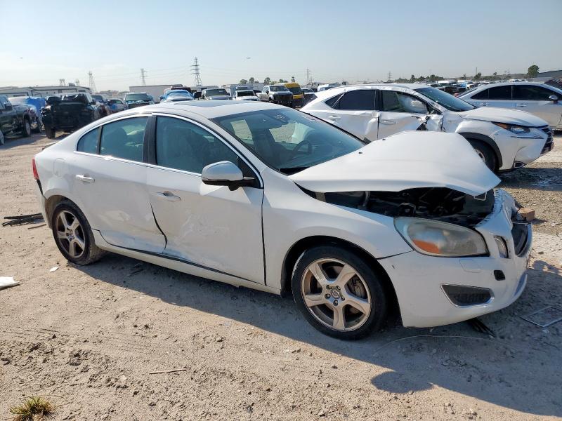 Photo 4 from auction – 2013 VOLVO S60 T5 with VIN YV1612FS3D1228192