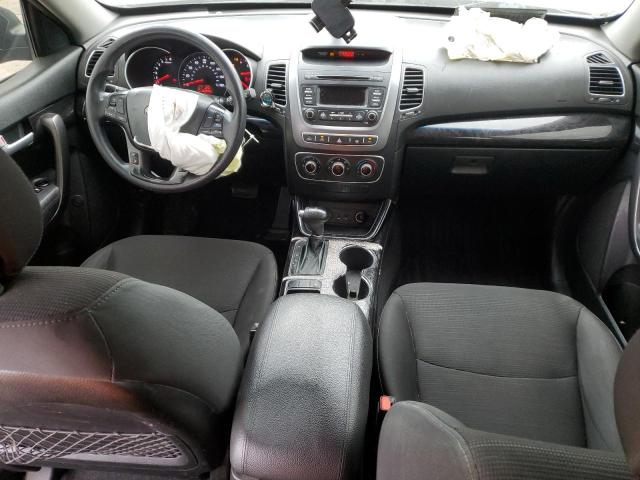 Photo 8 from auction – 2015 KIA SORENTO LX with VIN 5XYKT3A68FG576412