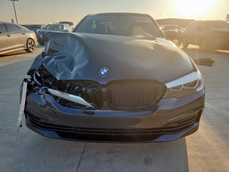 Photo 5 from auction – 2019 BMW 540 XI with VIN WBAJE7C52KWW18150