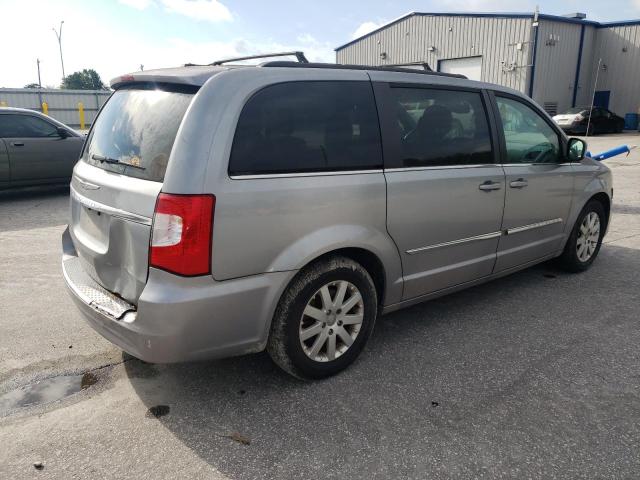 Photo 3 from auction – 2015 CHRYSLER TOWN & COU with VIN 2C4RC1BG6FR552776