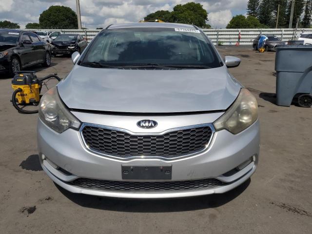 صورة رقم 5 من المزاد - 2016 KIA FORTE EX مع VIN KNAFX4A87G5528162