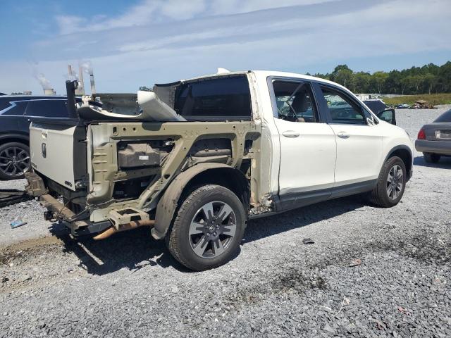 Photo 3 from auction – 2018 HONDA RIDGELINE with VIN 5FPYK3F58JB017768