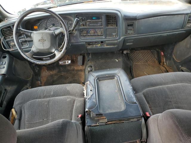 Photo 8 from auction – 2002 CHEVROLET SILVERADO with VIN 2GCEK19T521373335