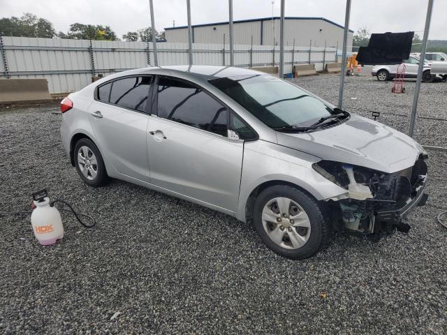 Photo 4 from auction – 2016 KIA FORTE with VIN KNAFK4A66G5536539