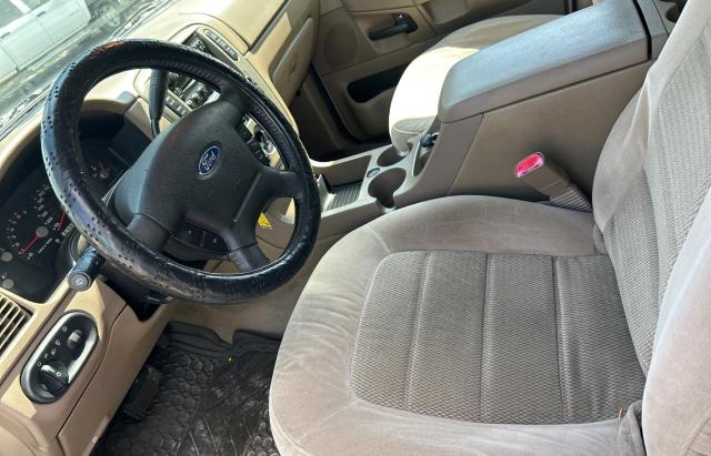 Photo 13 from auction – 2005 FORD EXPLORER X with VIN 1FMZU73E75UB27108