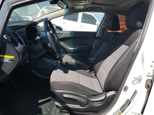 Photo 7 from auction – 2018 KIA FORTE LX with VIN 3KPFL4A70JE267913