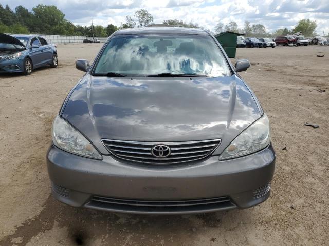 Photo 5 from auction – 2005 TOYOTA CAMRY LE with VIN 4T1BF30K85U595220
