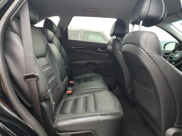 Photo 11 from auction – 2016 KIA SORENTO EX with VIN 5XYPH4A55GG093594