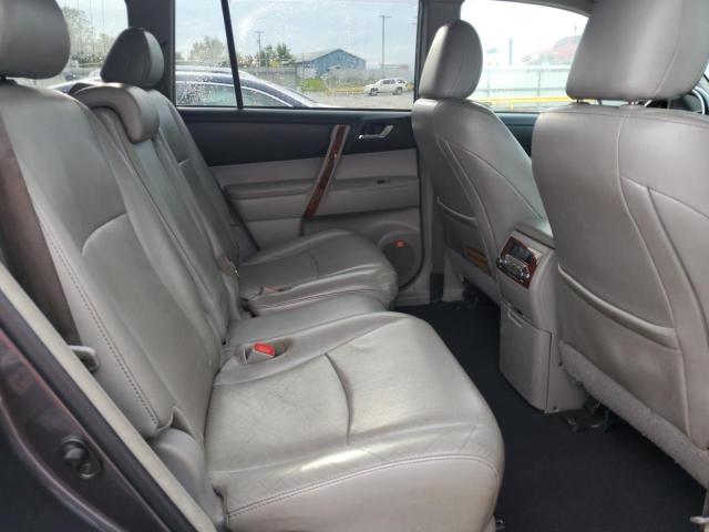 Photo 11 from auction – 2012 TOYOTA HIGHLANDER with VIN 5TDDK3EH6CS158615
