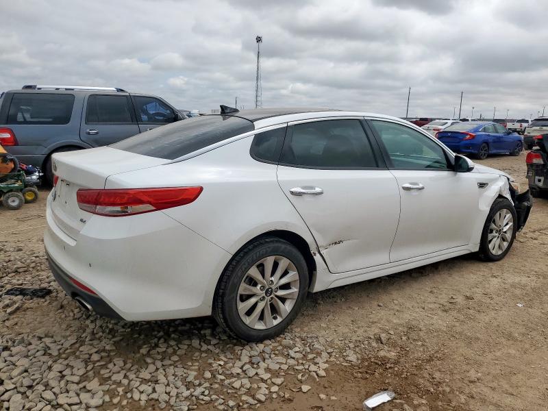 Photo 3 from auction – 2018 KIA OPTIMA EX with VIN 5XXGU4L36JG220548
