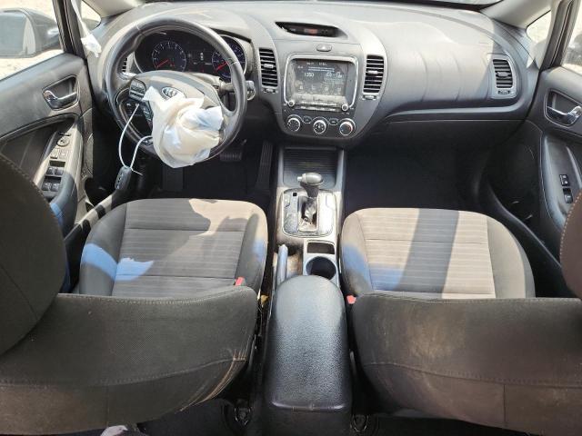 Photo 8 from auction – 2017 KIA FORTE LX with VIN 3KPFL4A79HE111198
