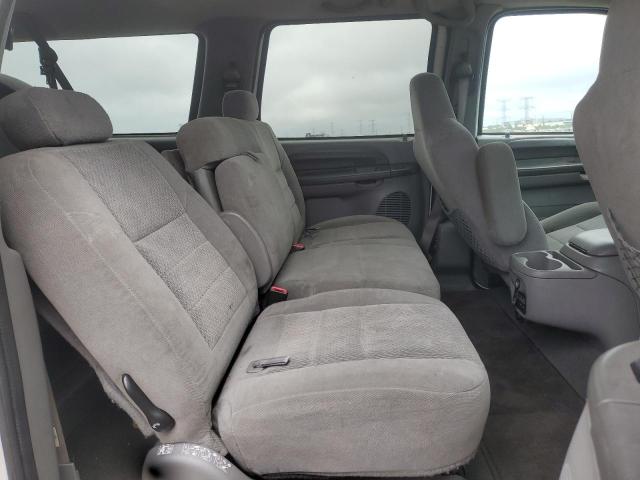 Photo 10 from auction – 2004 FORD EXCURSION with VIN 1FMNU41L44EB41877