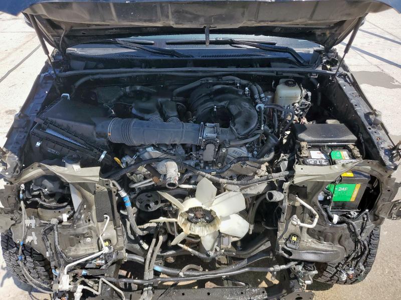Photo 12 from auction – 2019 TOYOTA 4RUNNER SR with VIN JTEBU5JR9K5678836