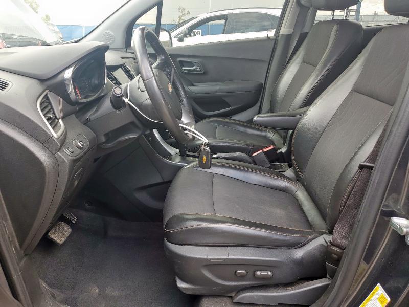 Photo 7 from auction – 2017 CHEVROLET TRAX 1LT with VIN 3GNCJLSB6HL243277