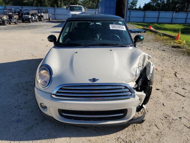 Photo 5 from auction – 2013 MINI COOPER with VIN WMWSU3C53DT688776