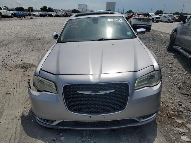 Photo 5 from auction – 2016 CHRYSLER 300C with VIN 2C3CCAEG0GH324530