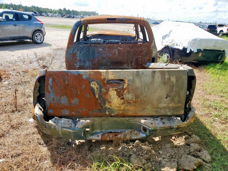 Photo 6 from auction – 2010 TOYOTA TACOMA with VIN 3TMLU4EN3AM051505