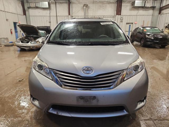 Photo 5 from auction – 2014 TOYOTA SIENNA XLE with VIN 5TDDK3DCXES075293