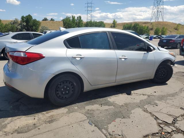 Photo 3 from auction – 2016 KIA FORTE LX with VIN KNAFX4A62G5529525
