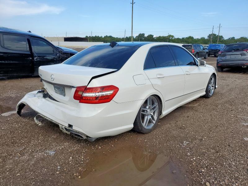 Photo 3 from auction – 2010 MERCEDES-BENZ E 550 with VIN WDDHF7CB0AA028292