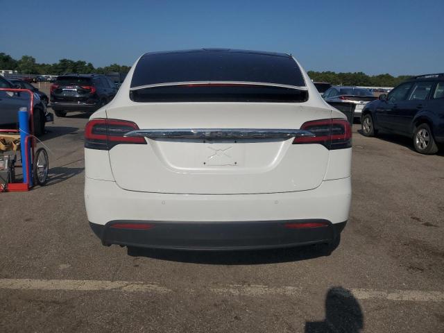 Photo 6 from auction – 2016 TESLA MODEL X with VIN 5YJXCBE22GF008219