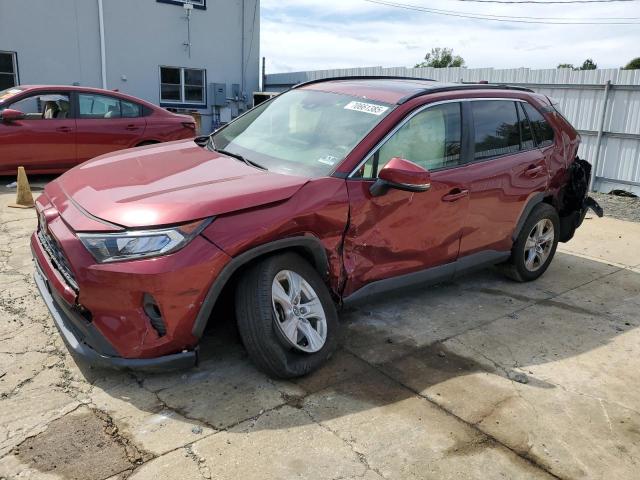 TOYOTA RAV4 XLE 2019 with VIN JTMP1RFV7KD037531 - Photo from auction