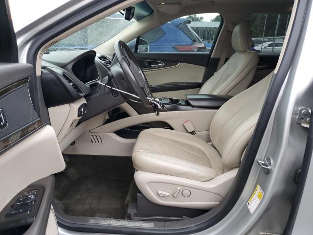Photo 7 from auction – 2017 LINCOLN MKX RESERV with VIN 2LMPJ6LR8HBL44307