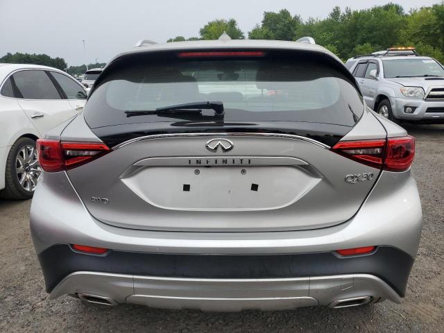 Photo 6 from auction – 2017 INFINITI QX30 BASE with VIN SJKCH5CR2HA033758