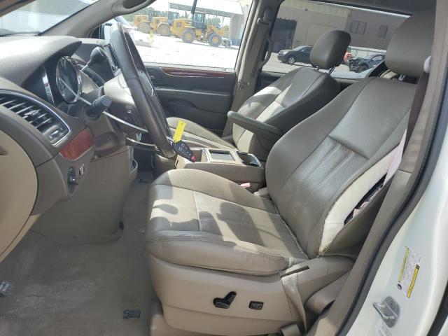Photo 7 from auction – 2012 CHRYSLER TOWN & COU with VIN 2C4RC1BG7CR261036