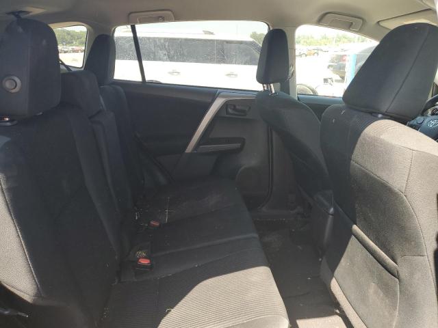 Photo 11 from auction – 2018 TOYOTA RAV4 LE with VIN 2T3BFREV5JW758316